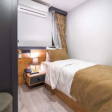 Sirius 3*